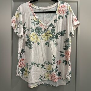 Maurices, Short Sleeve V-Neck, Floral, Women’s, 1X
